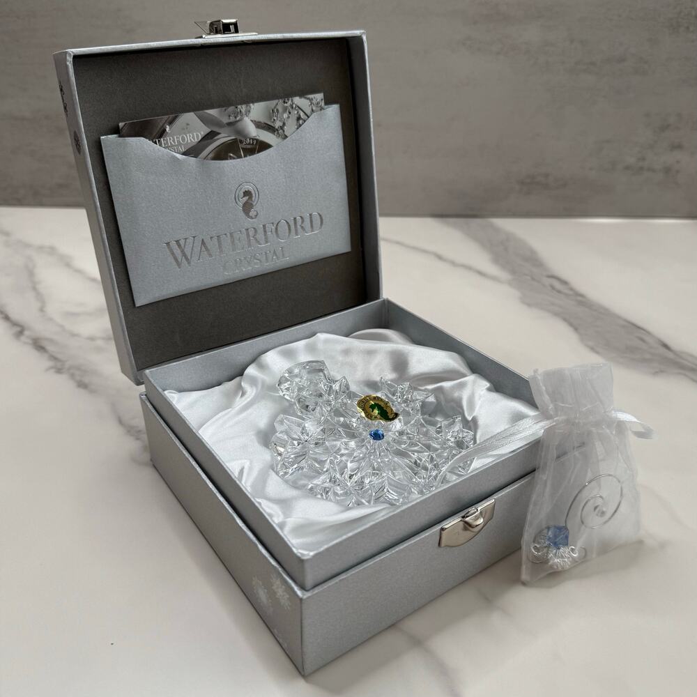 Waterford | Limited Edition 2013 Snowflake Wishes Ornament